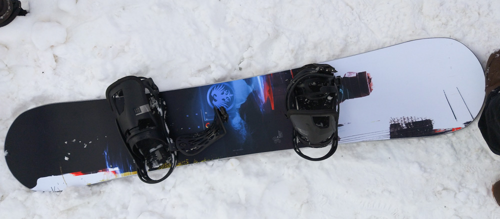 Never Summer Proto Synthesis Snowboard Review - Snowboard Robot