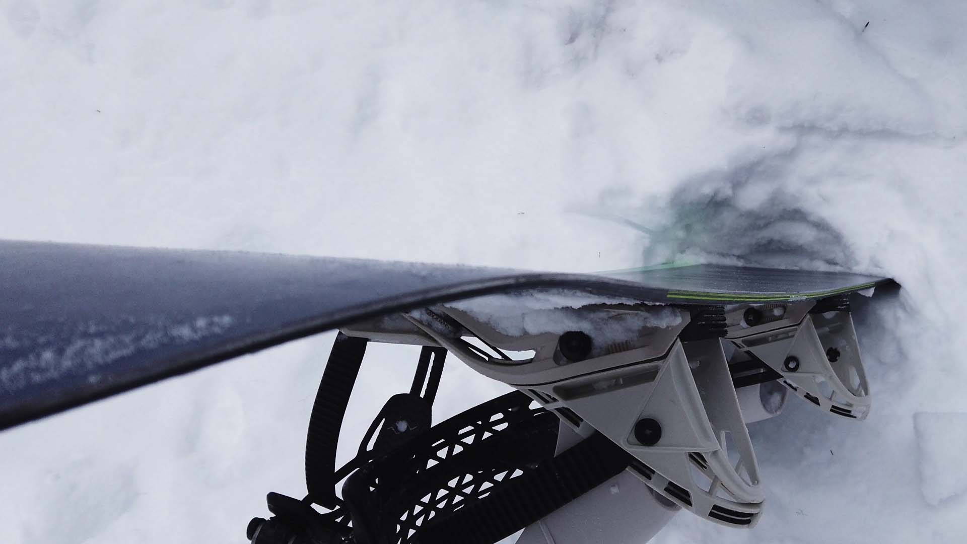 Salomon Huck Knife Pro Snowboard Review Snowboard Robot