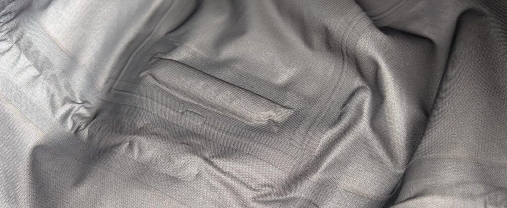 arcteryx beta jacket recco